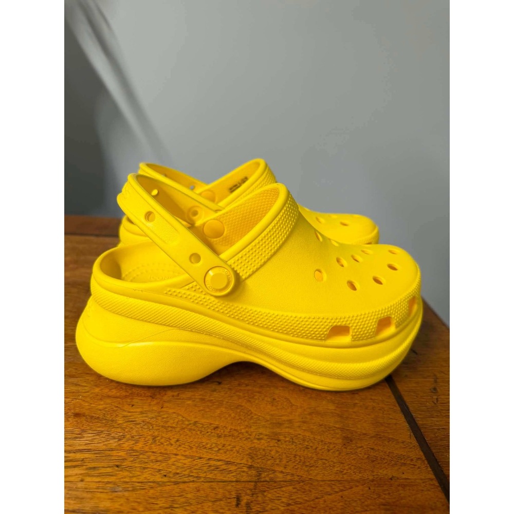 Crocs Womens 6 Yellow Classic Bae Clog Platform Chunky Lug Sole Sandals